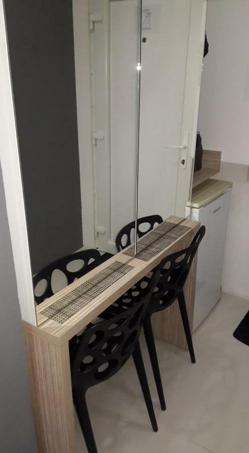 אוסילק Apartman Sirius מראה חיצוני תמונה